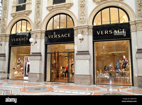 versace negozi italia|versace online shopping.